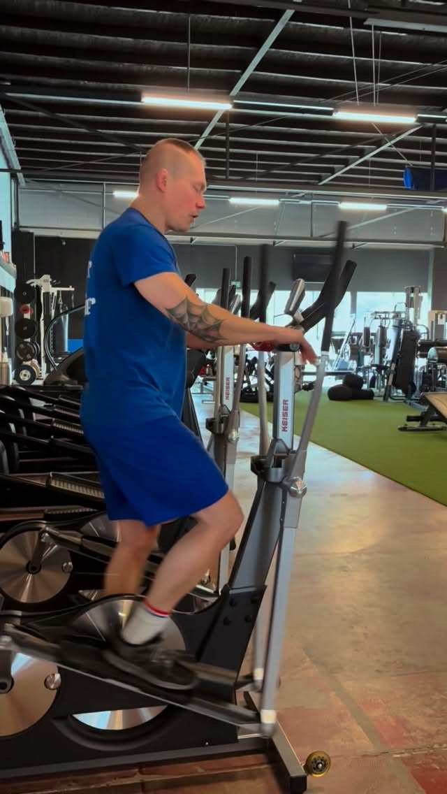 Heb jij onze crosstrainers van Keiser al eens geprobeerd? Door de korte draaibeweging en de makkelijk te verstellen weerstand zijn deze crosstrainers ideaal voor korte en intensieve (interval)trainingen.

#desportschool #altijdbegeleiding #emmen #intervaltraining #crosstrainer