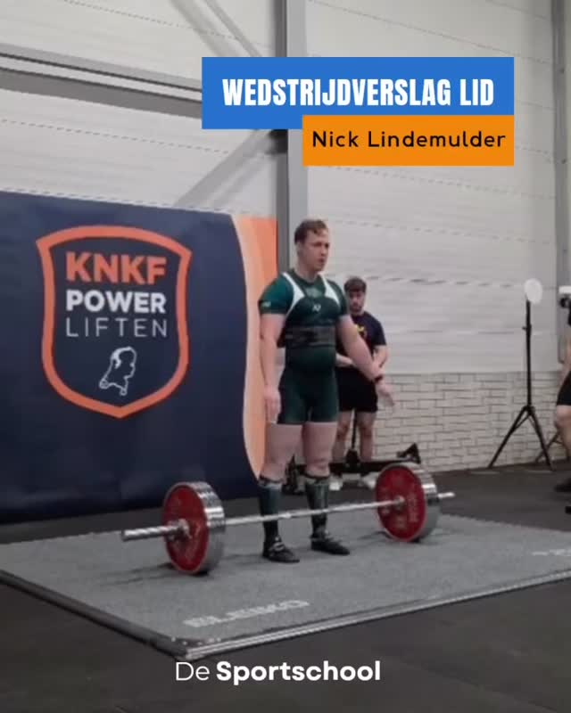 Afgelopen weekend stond Nick Lindemulder op de Supreme Strength Open Deadlift Cup en zette met 225 kg. maar liefst een 15kg PR op zijn deadlift. 
Een geweldige prestatie van Nick, waar wij hem de afgelopen periode dan ook hard voor hebben zien trainen.

#deadlift #vooruitgang #resultaat #sterker #Emmen